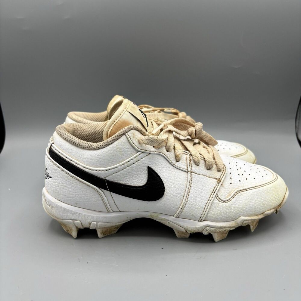 Nike Air Jordan 1 Low Kids Football Cleats Youth White HF6885-100 Size 4.5Y